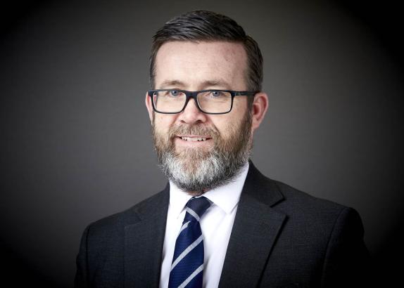Paul Lowe